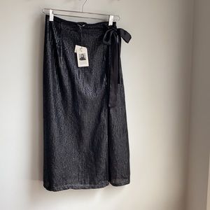 NWT SomethingNavy Sequin Skirt w/ slit and Tie
